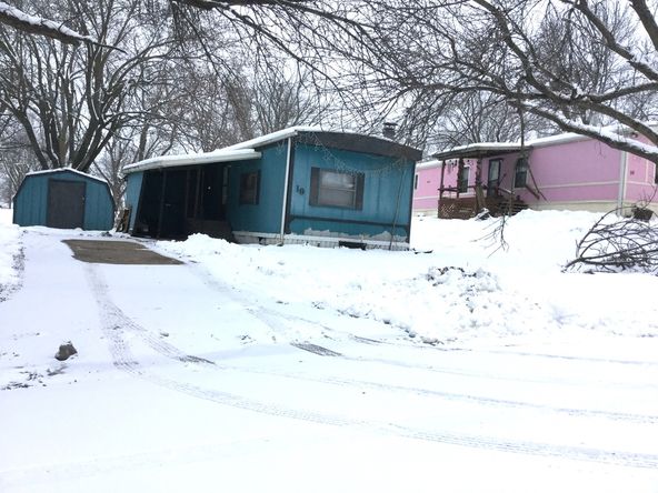 Villa Village: 2404 N 8th St, Red Oak, IA 51566